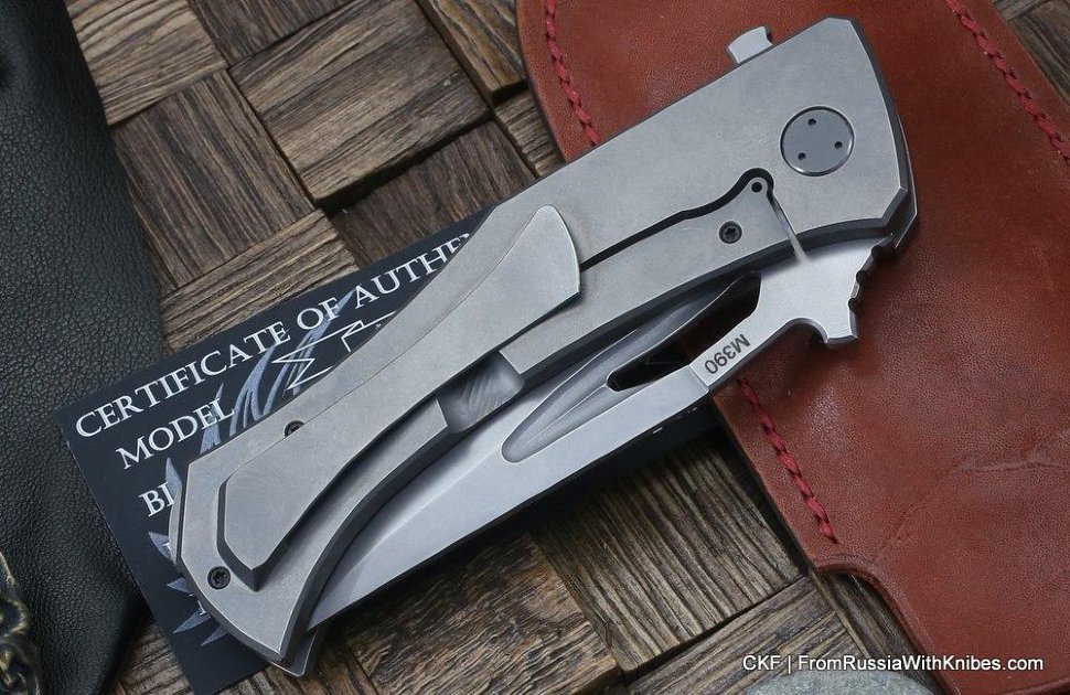 Seraphim Apach custom knife (M390, Ti, carbon insert)