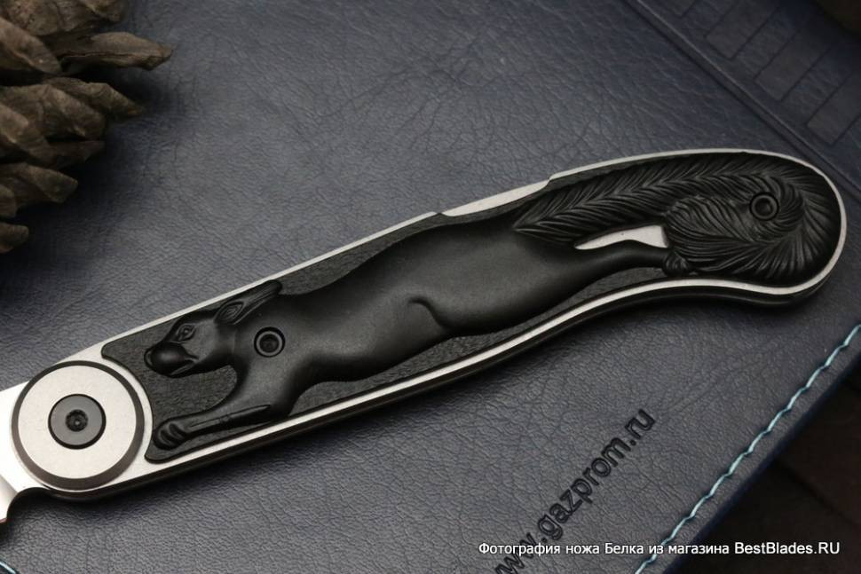 Brutalica Belka knife D2, G10