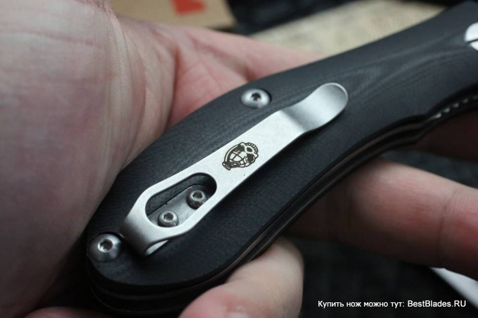 Brutalica Tsarap folder knife (D2, black G10)