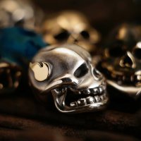 Phase Objects Custom -Scull with fire- bead