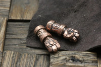 Bronze pair of mini-beads Hellboy Fist 39.1