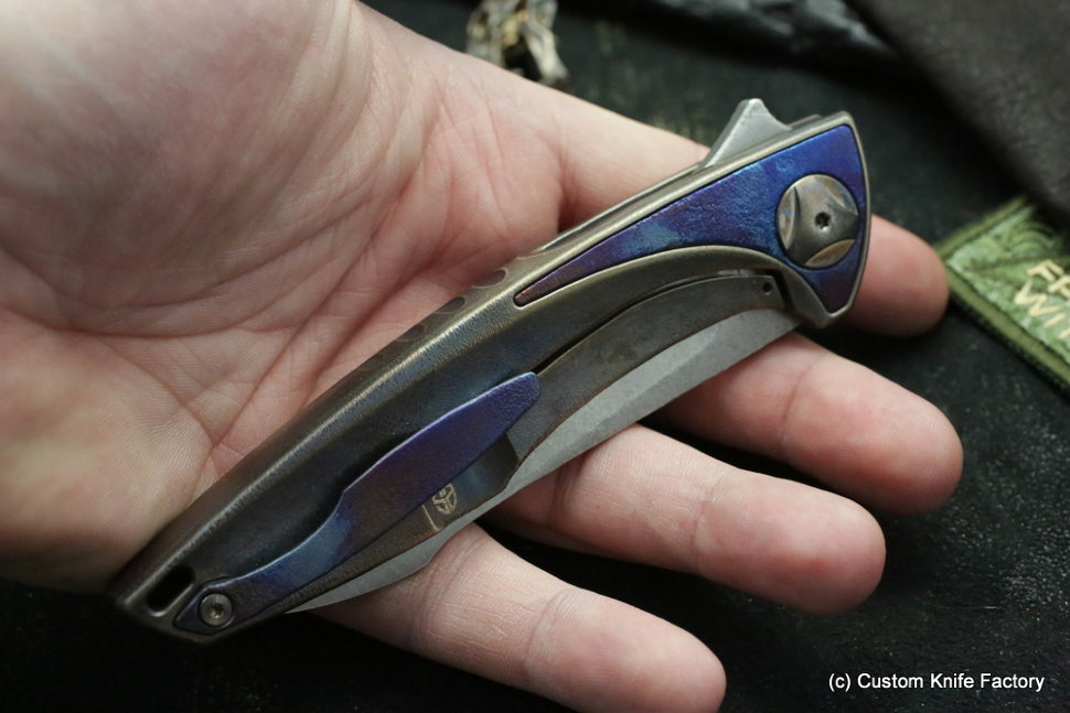 Customized Tegral knife -Scull Wings-