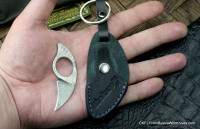 Custom leather trinket with claw knife - black