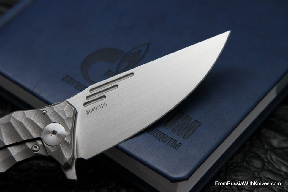 DISCONTINUED - Morrf-3 Knife (Evgeny Muan design, S35VN, bearings, CF+Ti)