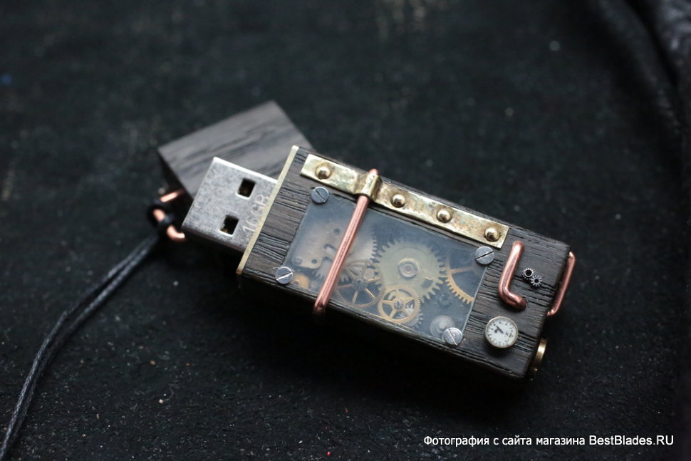 Custom Steampunk USB flash-drive 16Gb