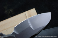 DISCONTINUED - PeaceDuke (M390, Ti, red shred CF)